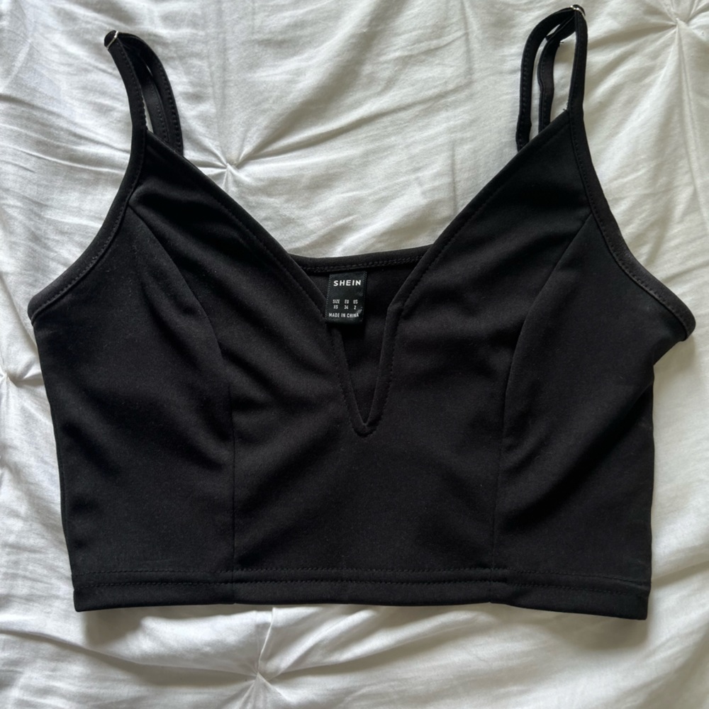 Cropped tank top